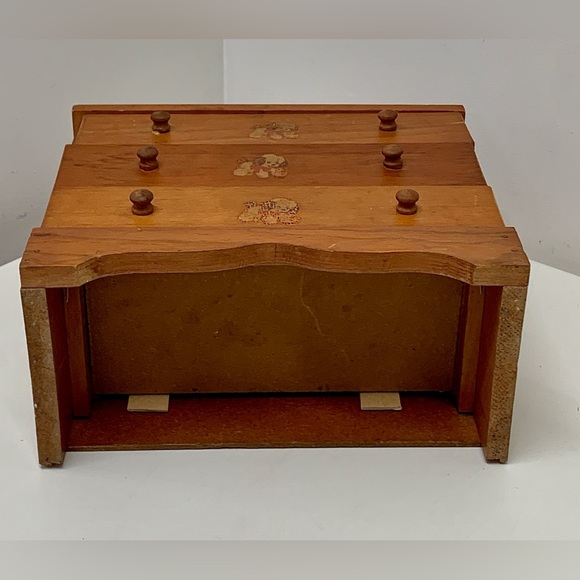 Mid Century Vtg Wooden Lithographed Puppy Dog 3 Drawer Doll Chest Dresser Trunk - Picture 7 of 13